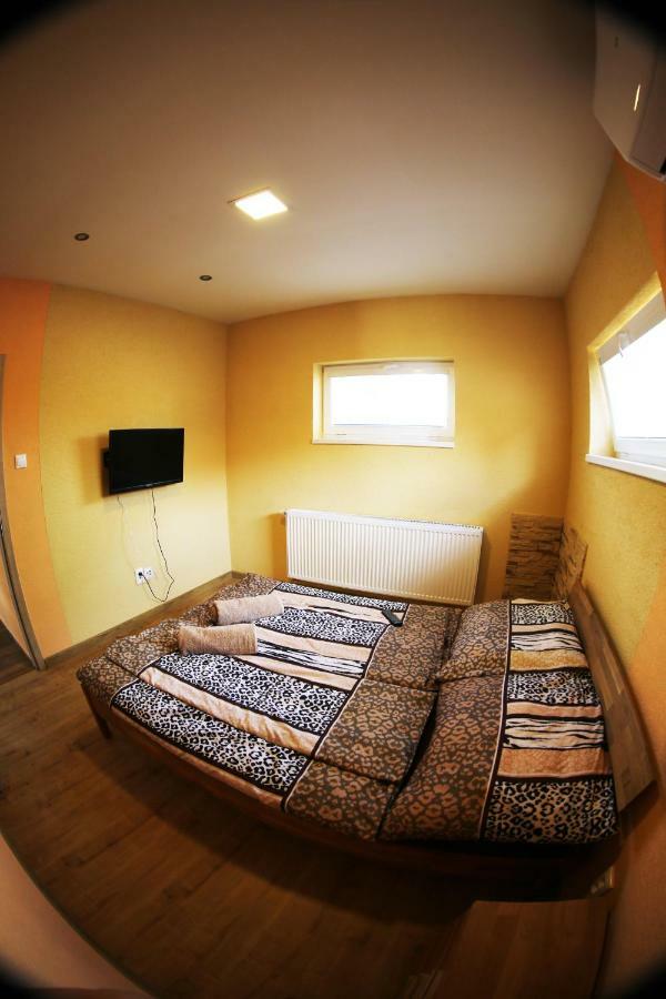 Apartmany Dimitra Štúrovo Exterior foto